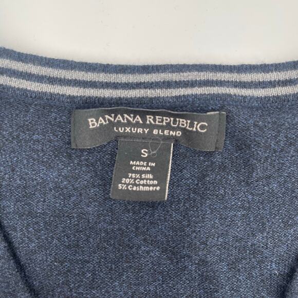 Banana Republic‎ Dark Blue Luxury Blend Sweater Size S - Picture 3 of 6